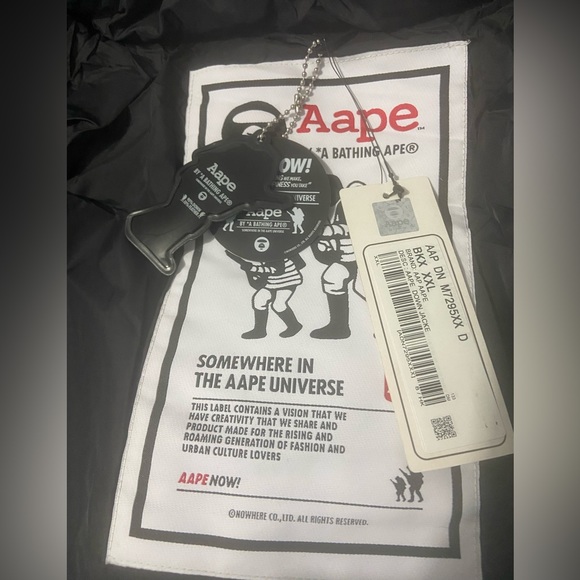 BAPE X AAPE BLACK DOWN JACKET - Picture 4 of 8